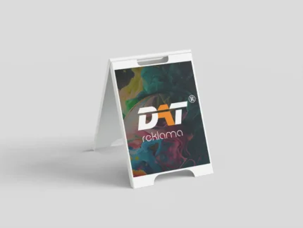 Ekonomický interiérový celoplastový áčkový stojan PS Board