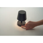 Nabíjateľná stolová lampa USB